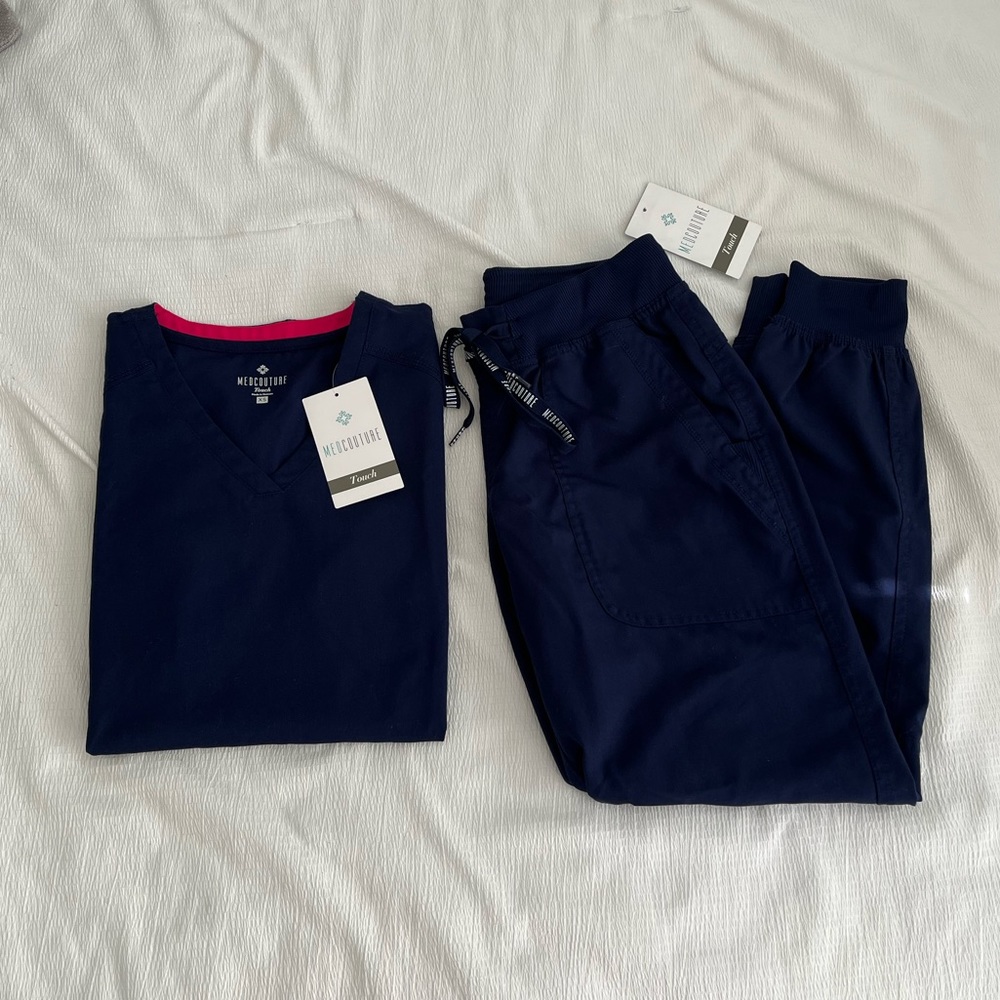 scrub set